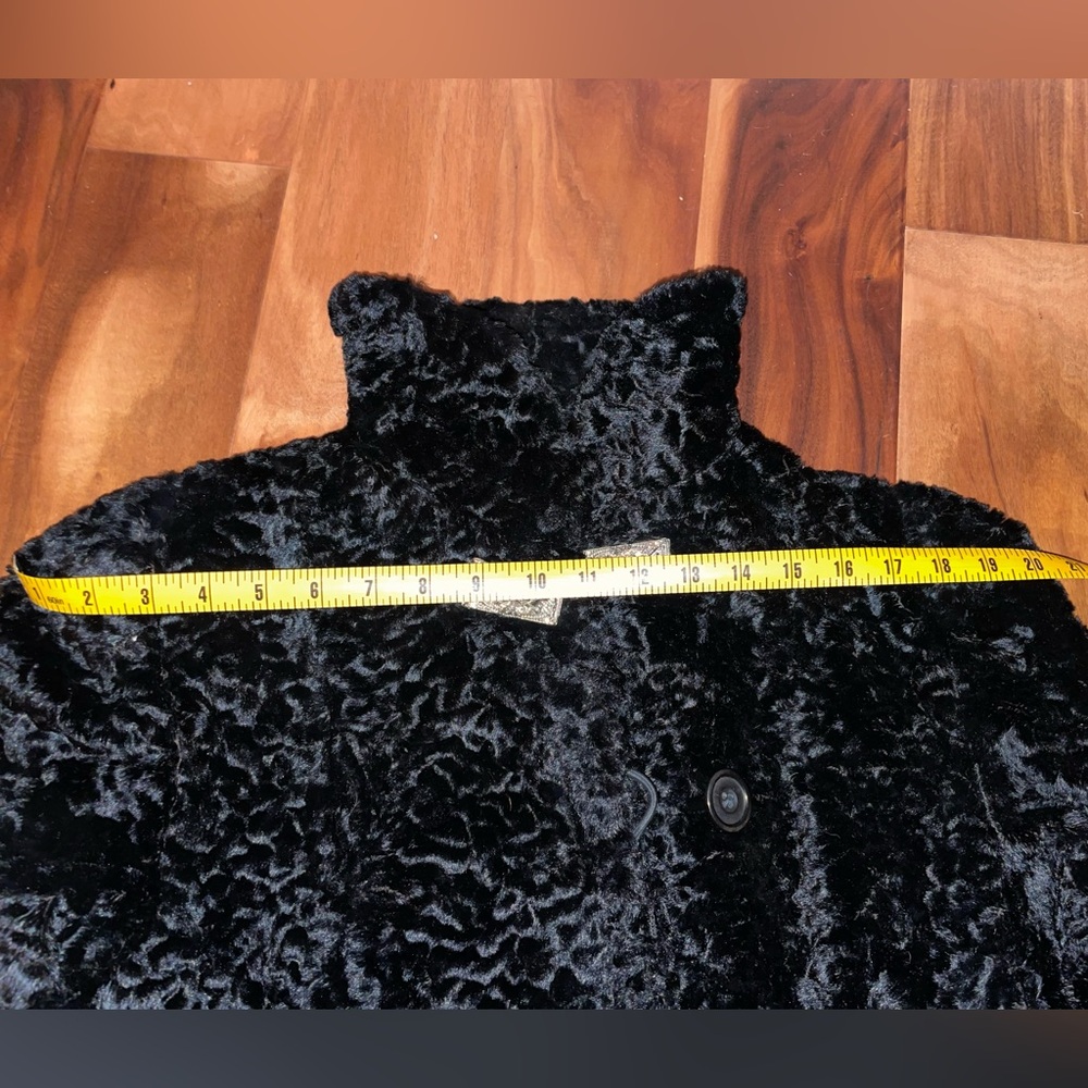 1930s Alaskan Kurl Black Mohair Coat - image 8